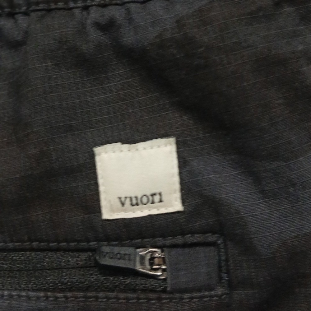 Vuori Womens Med Ripstop Shorts Black Camo Organic Cotton VW364 - Picture 6 of 8